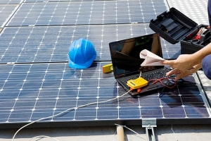 cach van hanh va bao tri he thong nang luong mat troi