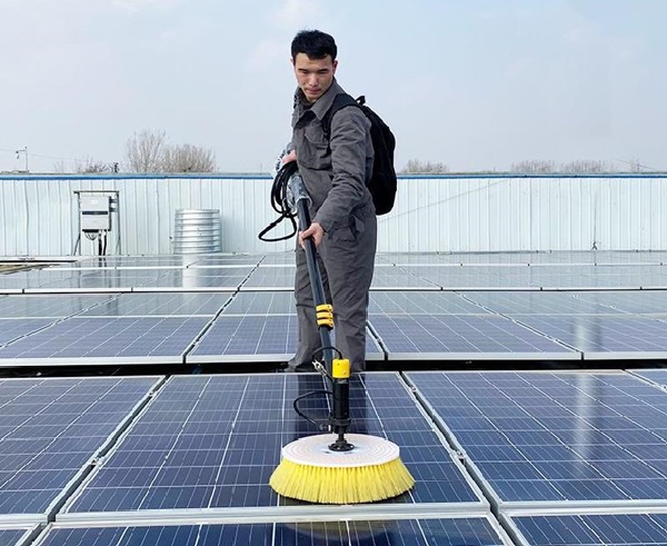 Thời điểm thích hợp để làm sạch tấm Pin?