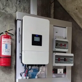 bien tan hybrid dan dung 1 pha ap thap deye 6kw